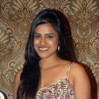 Neha Mahajan Biography & Movie List - BookMyShow