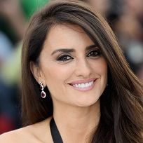 Penelope Cruz Movies Biography News Age Photos Bookmyshow