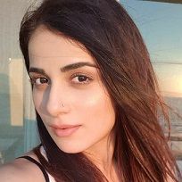 Warina Hussain Porn - Radhika Madan Filmography | Movies List from 2018 to 2020 - BookMyShow