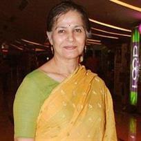 Suhasini Mulay - Movies, Biography, News, Age & Photos | BookMyShow