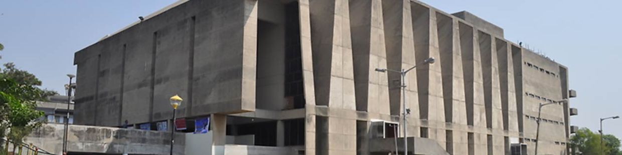 Tagore Memorial Hall: Ahmedabad