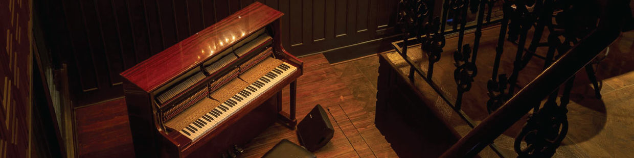 The Piano Man Jazz Club: Delhi